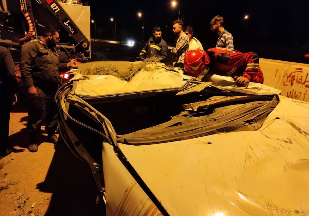 برخورد مرگبار ۲ خودرو سواری در بلوار دلاوران بسیج شیراز