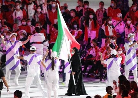 بانوی شیرازی به عنوان نمادی از زن مسلمان در اختتامیه پارالمپیک درخشید