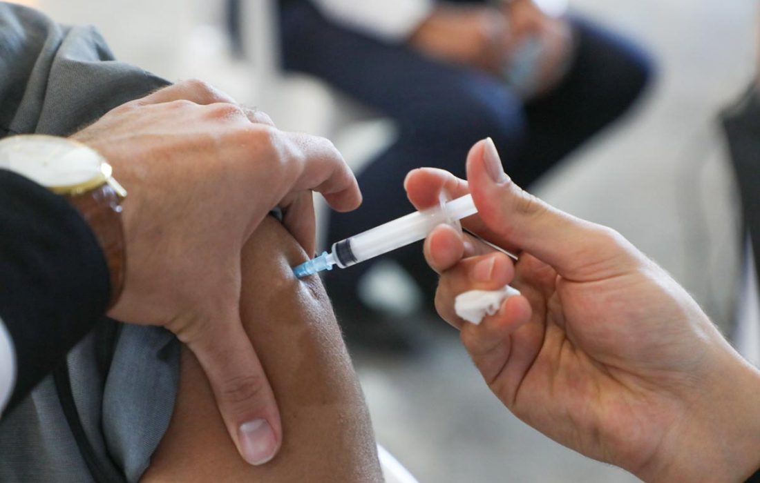 افزایش دسترسی مردم فارس به واکسن کرونا با فعال شدن واحد واکسیناسیون مراکز خدمات جامع سلامت