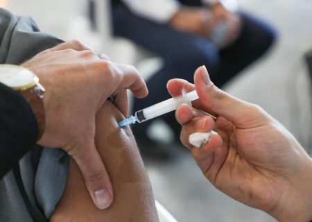 آمار واکسیناسیون کرونا در فارس از مرز ۸ میلیون دُز عبور کرد