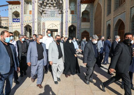 شهردار جدید شیراز با تولیت آستان مقدس حضرت شاهچراغ(ع) دیدار کرد