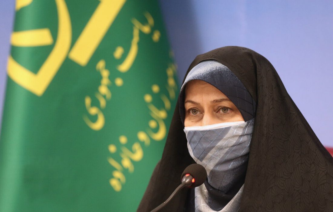 معاون رئیس جمهوری در امور زنان و خانواده وارد شیراز شد