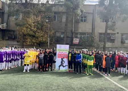 آغاز اولین دوره مسابقات استانی مینی فوتبال بانوان در شیراز
