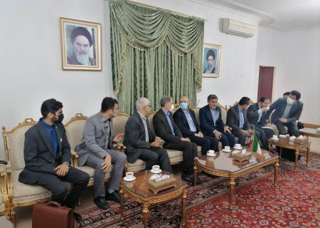 وزیر علوم، تحقیقات و فناوری وارد شیراز شد