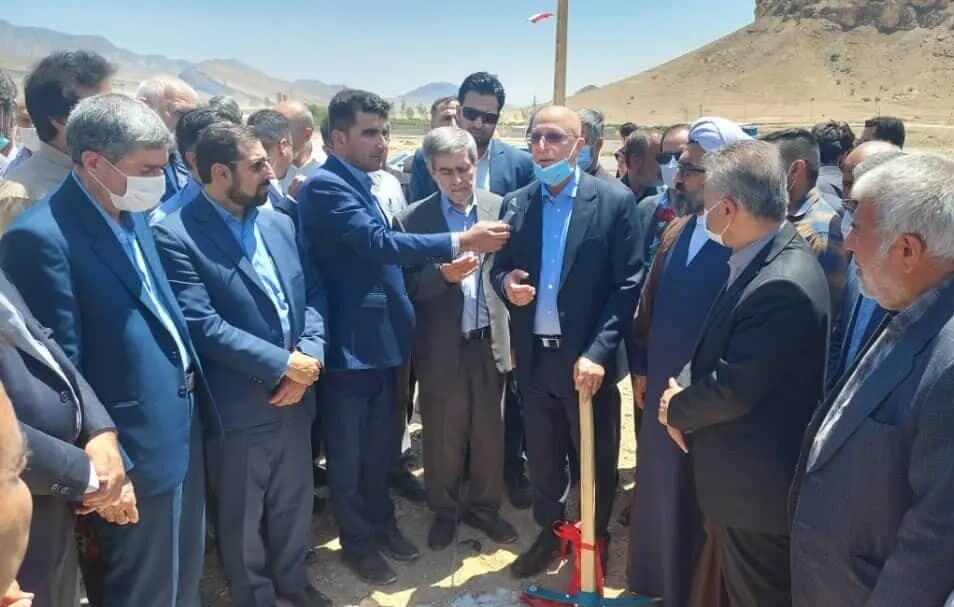 آغاز عملیات اجرایی مجتمع تولید کابل در منطقه ویژه اقتصادی کازرون