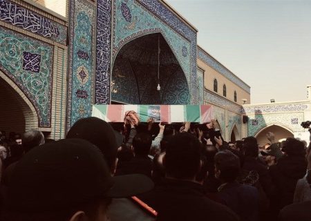 پیکر شهید مدافع حرم در شیراز تشییع شد