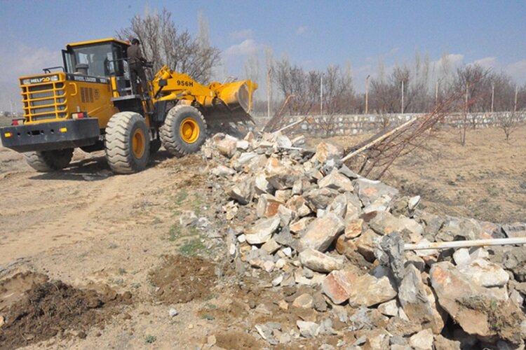 رفع تصرف از ۵۰ هکتار اراضی ملی در شهرستان شیراز