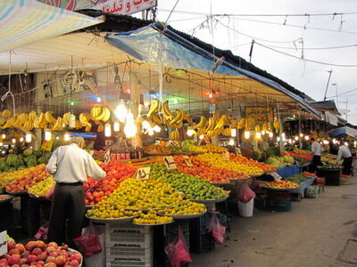 تمهیدات سازمان ساماندهی مشاغل شهری و فرآورده‌های کشاورزی شهرداری شیراز برای ارائه میوه تنظیم بازار در روزهای منتهی به عید نوروز