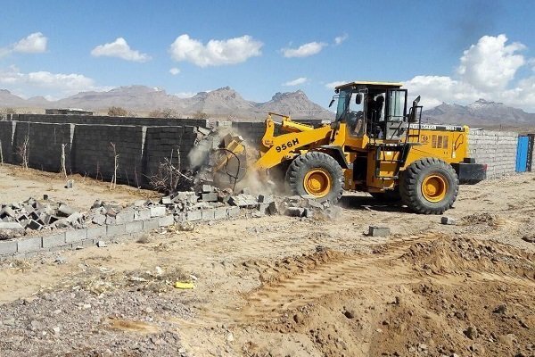 طی ۴ ماه ۳۰ هکتار اراضی ملی شیراز رفع تصرف شده است