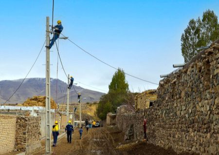 افتتاح و آغاز ۲۶ پروژه برق رسانی در فارس و بوشهر