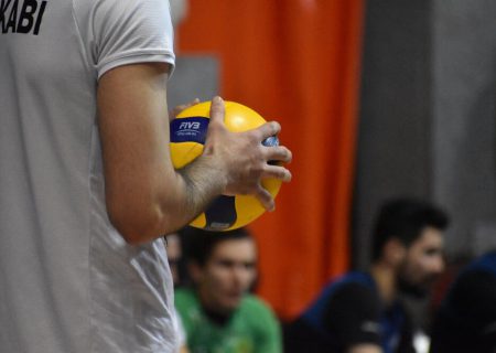 توابع تهران قهرمان والیبال دانش‌آموزی کشور شد