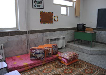 تجهیز مدارس شیراز برای اسکان تابستانه فرهنگیان