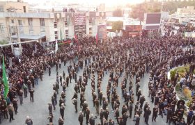 فیلم | بیعت فیروزآبادی‌ها با سید و سالار شهیدان در روز تاسوعا
