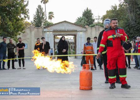 گزارش تصویری| افتتاح نمایشگاه تجهیزات آتش نشانی به مناسبت هفته آتش نشانی