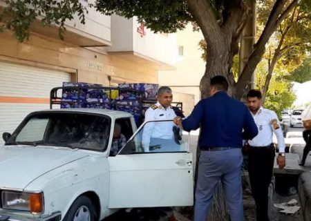 عزم جزم شهرداری شیراز با دعوت از دستگاه‌های متولی برای برخورد با سد معبر وانت‌بار فروشان