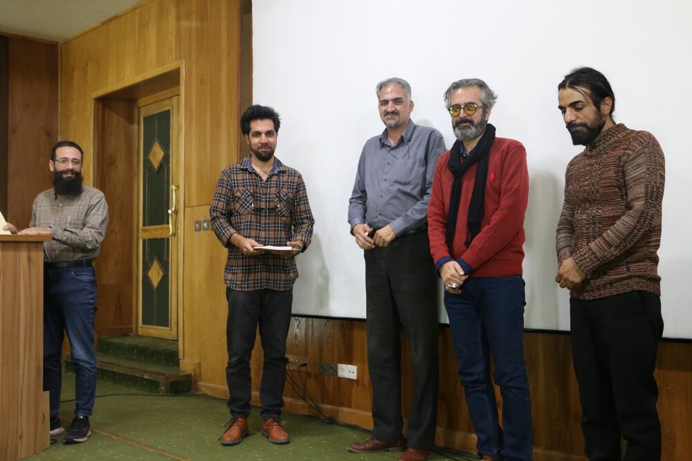 نمایش‌های برگزیده جشنواره تئاتر فارس از نگاه منتقدین معرفی شدند