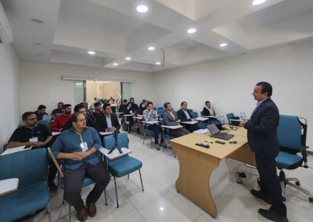 اجرای رویدادِ «مسیر: تجاری‌سازی پایان‌نامه‌های دانشگاهی» در دانشگاه شیراز