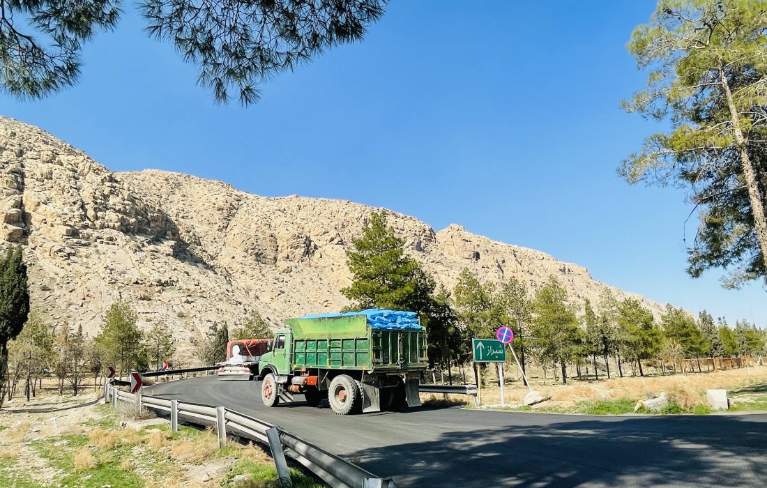 تأمین کود ازته از مبدأ پتروشیمی شیراز به مقصد کارگزاران همدان