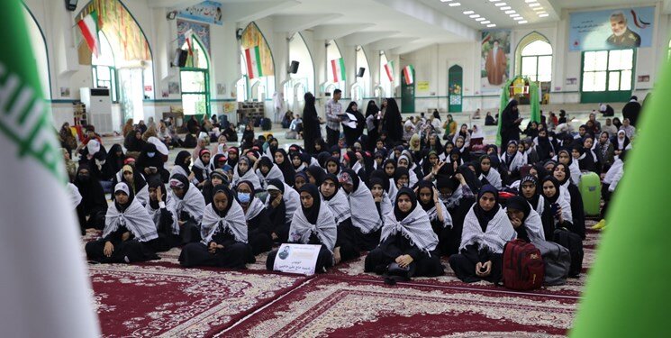 برگزاری اردوهای دانش آموزی در فارس با رویکرد هویت سازی