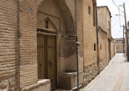 احیا بافت تاریخی شیراز و مجموعه زندیه در اولویت قرار دارد