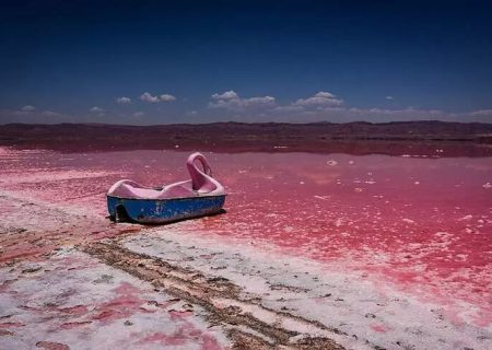 برداشت غیرمجاز نمک از دریاچه مهارلو پیگیری می‌شود