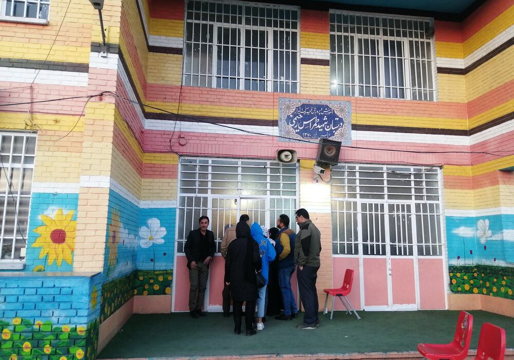 رأی‌گیری فقط در یک حوزه انتخابی فارس تا ساعت ۲۴ ادامه دارد