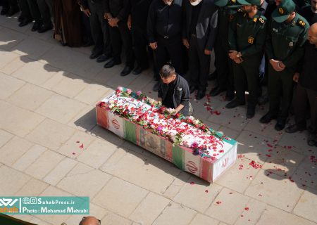 گزارش تصویری | آئین تشییع بسیجی شهید سید محمد امین مودت در شیراز