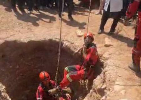 سقوط شخص ۳۲ ساله در چاه ۳۰ متری خشک