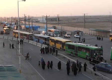 ‌خدمات‌رسانی ۹۰ دستگاه اتوبوس شهرداری شیراز به زائرین اربعین در مرز شلمچه