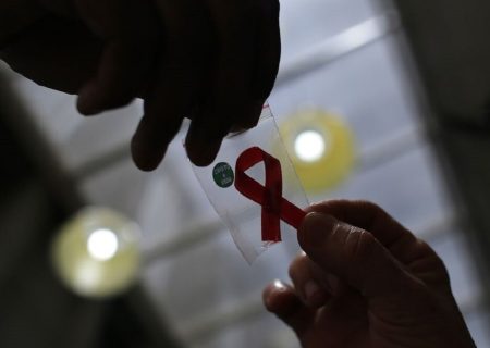 حمایت از توسعه فناوری کیت‌های تشخیص HIV