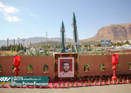 گزارش تصویری | افتتاح نمایشگاه روایت اقتدار در شیراز