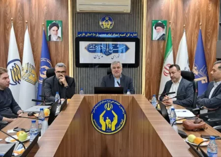 نقش آفرینی هوشمندسازی خدمات کمیته امداد امام خمینی(ره) درافزایش توسعه سرمایه های اجتماعی