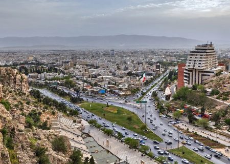 شیراز در طول سال حتی یک روز آلودگی ندارد