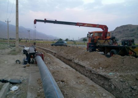 اصلاح و توسعه بالغ بر ۶۲۷ کیلومتر خط انتقال و شبکه توزیع آب در فارس