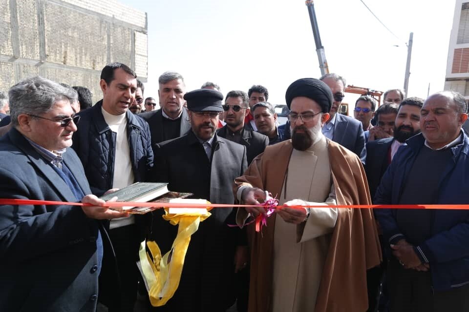 مشکلات آزادراه شیراز ـ اصفهان به تدریج برطرف می‌شود
