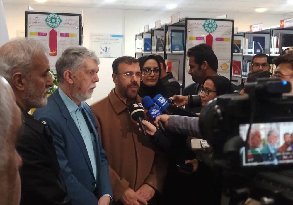 توسعه فضای دیجیتال در کتابخانه‌ها دسترسی راحت به کتاب را مهیا می‌کند