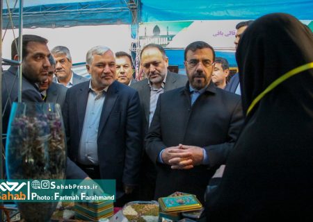 آئین‌ خودکفایی و توانمندی اقتصادی بیش از پنج هزار نفر مجریان طرح های اشتغال کمیته امداد امام فارس برگزار شد