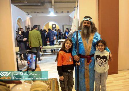 گزارش تصویری | استقبال بازدید کنندگان از غرفه فارس در نمایشگاه گردشگری تهران