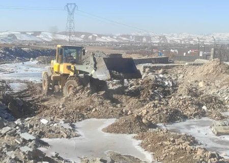 ۳ کیلومتر از رودخانه سربندان دماوند لایروبی شد