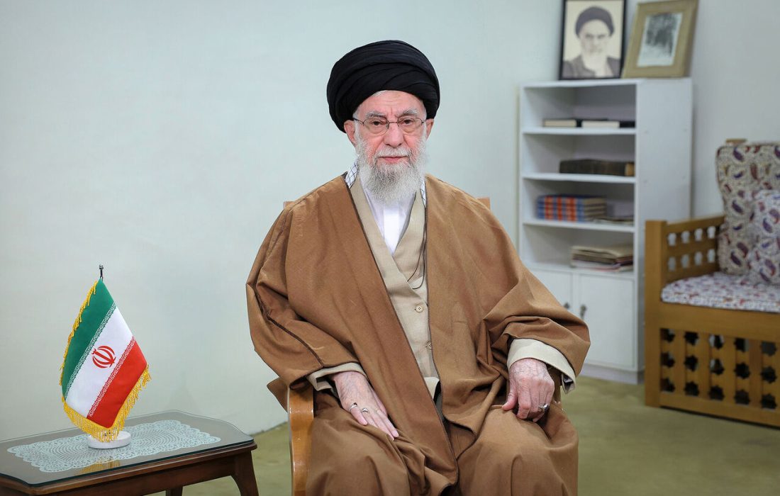 سال ۱۴۰۴، سال «سرمایه گذاری برای تولید»/ آرزوی خیر و صلاح و پیروزی برای امت اسلامی