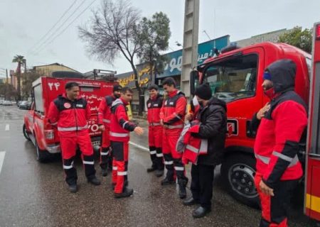 آماده‌باش کامل ۲۴ ایستگاه آتش‌نشانی شیراز برای مقابله با حوادث احتمالی بارندگی