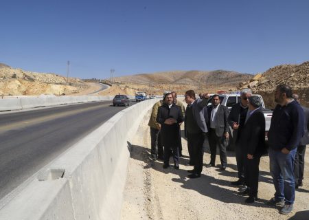 تمام امکانات برای تکمیل آزادراه شیراز ـ اصفهان بسیج شود