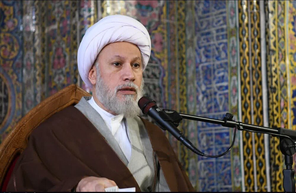دعوت امام جمعه شیراز از مردم برای شرکت در راهپیمایی روز قدس