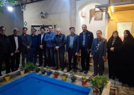اولین گردهمایی مسؤلین انجمن های فرهنگی، ادبی و هنری نی‌ریز برگزارشد
