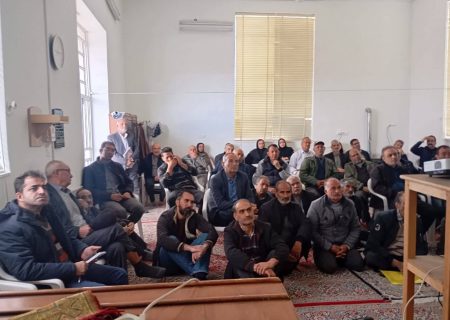 کلاس آموزشی مدیریت درختان انجیردر نی‌ریز برگزارشد
