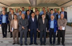 مخابرات سکوی اقتصاد دیجیتال و عامل رشد شاخص‌های توسعه صنایع در کشور است