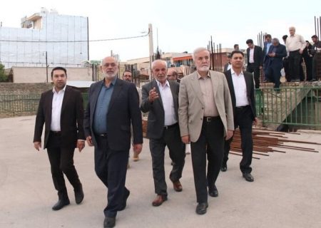 توجه توأمان به توسعه شهری و نیازهای مردم در محلات شیراز