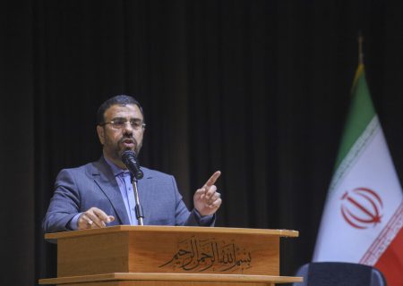 استفاده از توانمندی‌های بانوان در مدیریت سیاسی را باور داریم