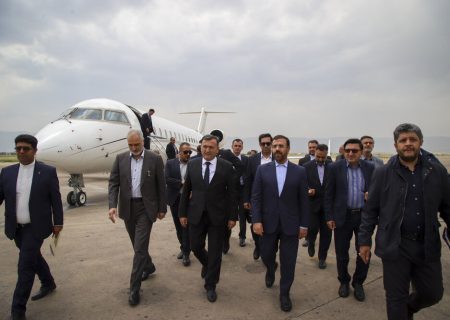 وزیر دفاع تاجیکستان وارد شیراز شد