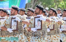 گزارش تصویری | رژه نیروهای مسلح به مناسبت روز ارتش در شیراز – ۱